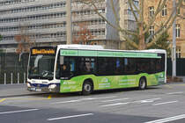 Mercedes Citaro von SWEG, auf der Linie 55, bedient die Haltestelle bim badischen Bahnhof. Die Aufnahme stammt vom 28.12.2018.