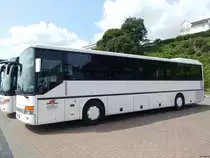 Setra 315 UL der Anklamer Verkehrsgesellschaft im Stadthafen Sassnitz am 26.08.2017