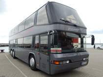 Neoplan Skyliner von Ostseeperle aus Deutschland im Stadthafen Sassnitz am 16.06.2015