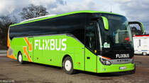 Ein Setra S516 HD von BusArt-Tours / Flixbus in Willich auf dem Schützenplatz. | Januar 2019