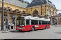 BKV 701 Ikarus 412 T am 8. Juli 2018 am Bahnhof Budapest Keleti.