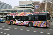 ICB Solaris Urbino 12 Electric Wagen 235 am 08.02.19 auf der Linie 75 in Frankfurt am Main