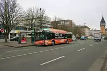 ICB Solaris Urbino 12 Electric Wagen 232 am 08.02.19 auf der Linie 75 in Frankfurt am Main
