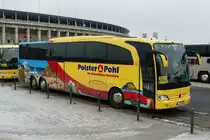 Mercedes -Benz Travego, Mitteldeutsche Reisebus GmbH (Polster & Pohl), Grüne Woche in Berlin, Olympiastadion -Südtor im Januar 2019.