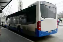 Heck des VBL MB C2 K 621 am 9.2.19 auf dem Bahnhofplatz Luzern.