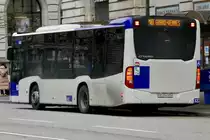 Das Heck des MB C2 K 322 der TL Lausanne am 10.2.19 an der Haltestelle St-Francois.