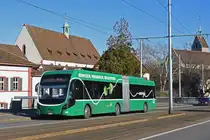 Elektrobus VDL Cieta SLF 181 mit der Betriebsnummer 7100 überquert als MUBA Shuttle die Wettsteinbrücke. Die Aufnahme stammt vom 17.02.2019.