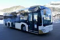 Der MB C2 K der Engelberger Autobetriebe am 17.2.19 vor der Titlisbahn.