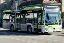 Der MB C2 K hybrid 212 am 17.2.19 bei der Anfahrt ans Busperron am Bahnhof Burgdorf.