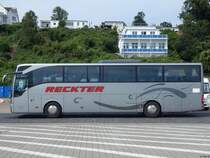 Mercedes Tourismo von Reckter aus Deutschland im Stadthafen Sassnitz am 02.09.2017