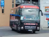 MAN Lion's Coach der Saalesparkasse aus Deutschland im Stadthafen Sassnitz am 02.09.2017