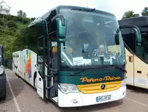 Mercedes Travego von Peters-Reisen aus Deutschland im Stadthafen Sassnitz am 02.09.2017