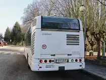 Am 15. Februar 2019 steht ein Stadtbus IVECO - Irisbus Citelis am Bahnhof Franzensbad.