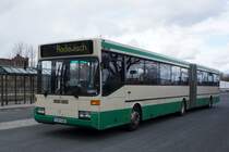 Bus Treuen / Bus Vogtland: Mercedes-Benz O 405 G - Gelenkbus (V-KV 440) der Göltzschtal-Verkehr GmbH Rodewisch (GVG), aufgenommen im März 2019 am Bahnhof von Treuen (Vogtlandkreis).