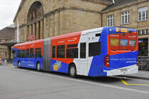 Mercedes Citaro 7053 mit der Werbung für die Cornercard und Britih Airways, auf der Linie 30, wartet an der Endstation am badischen Bahnhof. Die Aufnahme stammt vom 05.04.2019.