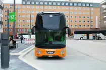 VDL Futura Doppeldecker am neuen Busbahnhof in Frankfurt am Main am Hauptbahnhof Südseite am 13.04.19