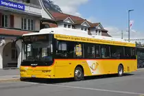 Elektro Bus der Post, auf der Linie 102, wartet beim Bahnhof Interlaken Ost. Der zwölf Meter lange E-Bus wird vom niederländischen Hersteller Ebusco gemietet. Die Aufnahme stammt vom 30.04.2019.