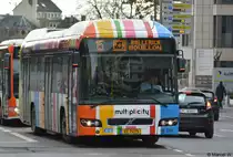 XE 7075 fährt am 03.02.2019 auf der Linie 15 durch Luxemburg Stadt. Aufgenommen wurde ein Volvo 7700.