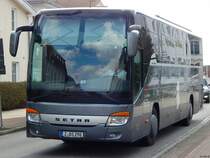Setra 415 GT-HD von Beck aus Deutschland im Stadthafen Sassnitz am 07.04.2016