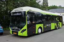 SL 3531, Volvo 7900 Hybrid, von Sales Lentz wartet in Drauffelt am Bahnhof um zum festgelegten Zeitpunkt über Wilwerwiltz nach Ettelbrück fahren.  08.06.2019