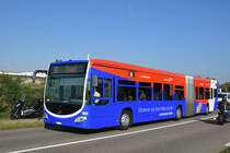 Mercedes Citaro 7053 mit der Werbung für die Cornercard und Britih Airways, auf der Linie 50 fährt Richtung Bahnhof SBB. Die Aufnahme stammt vom 20.09.2018.