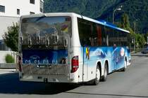 Das Heck der Setra 417 UL 'VS 38001' am 16.6.19 nach der Abfahrt in Leuk.