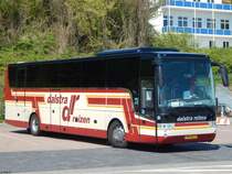 Van Hool TX16 von Dalstra Reizen aus den Niederlanden im Stadthafen Sassnitz am 08.05.2016
