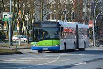 Am 02.04.2018 fuhr PM-RB 699 auf der Linie 601. Aufgenommen wurde ein Solaris Urbino 18 / Teltow Warthestraße.