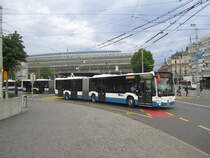 vbl Nr. 184 (Mercedes Citaro C2 O530G) am 10.6.2019 beim Bhf. Luzern