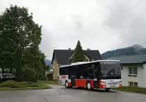 Ein Setra S 415 LE Business im Design des Oberösterreichischen Verkehrsverbundes (KI-840DW) am Bahnhof in Windischgarsten, 08.07.2019.