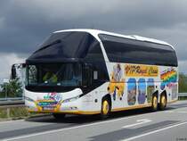 Neoplan Starliner von JobTours aus Deutschland in Mukran am 19.07.2016