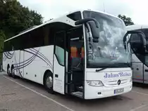 Mercedes Tourismo von Jahns Reisen aus Deutschland im Stadthafen Sassnitz am 14.08.2016