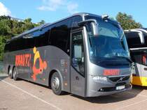 Volvo 9700 von Knautz aus Deutschland in Sassnitz am 16.09.2017