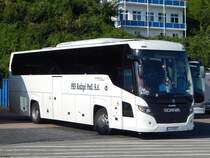 Scania Touring von PKS Radzyń Podlaski aus Polen im Stadthafen Sassnitz am 16.09.2017