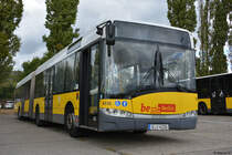 B-V 4336 stehen auf dem Betriebshof Indira-Gandhi-Straße. Aufgenommen am 22.09.2018 / Solaris Urbino 18.