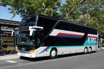 Bus Aschaffenburg / Verkehrsgemeinschaft am Bayerischen Untermain (VAB): Setra S 431 DT der Kahlgrund-Verkehrs-Gesellschaft mbH (KVG), eingesetzt im Regionalverkehr. Aufgenommen im Juli 2019 am Hauptbahnhof in Aschaffenburg.