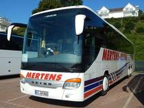 Setra 417 GT-HD von Mertens-Reisen aus Deutschland im Stadthafen Sassnitz am 17.09.2017
