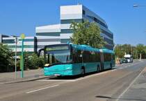 ICB Solaris Urbino 18 Wagen 385 am 31.08.19 in Frankfurt Blustspendedienst