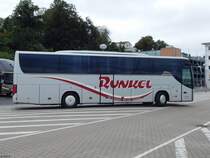 Setra 415 GT-HD von Runkel aus Deutschland im Stadthafen Sassnitz am 23.09.2017