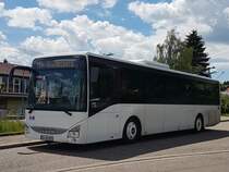 Hier ist der KA HO 6005 von Hassis Omnibus auf der Linie 134 zum Eichelberg im Einsatz. Abgelichtet am 31 Mai 2019 in Odenheim.
