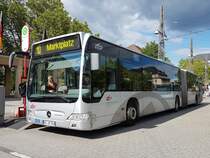 Hier ist der leider etwas beschädigte KA VK 763 auf der SEV Linie 10 zum Marktplatz unterwegs. Erwischt habe ich den Omnibus am 31 Mai 2019 am HBF in Karlsruhe.