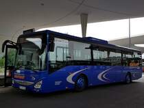 Hier ist der PF ER 126 von Eberhardt Reisen auf der Buslinie 720 nach Ittersbach im Einsatz. Gesichtet am 11.06.2019 am Pforzheimer Bahnhofsvorplatz.