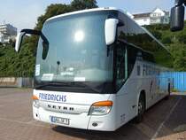 Setra 416 GT-HD von Friedrichs-Reisen aus Deutschland im Stadthafen Sassnitz am 24.09.2017
