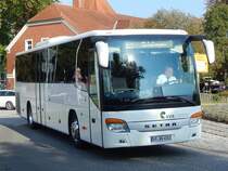 Setra 415 H der VVR in Grimmen am 29.09.2017