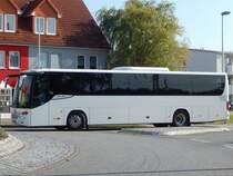 Setra 415 H der VVR in Grimmen am 29.09.2017