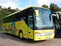 Setra 415 GT-HD von Alge-Reisen aus Deutschland im Stadthafen Sassnitz am 03.10.2017