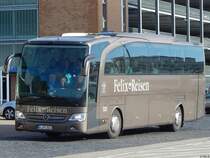 Mercedes Travego von Felix-Reisen aus Deutschland im Stadthafen Sassnitz am 03.10.2017