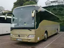 Mercedes Tourismo von Skan-Tours aus Deutschland im Stadthafen Sassnitz am 14.10.2017