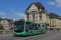 Mercedes Citaro 7024, auf der Linie 34, überquert die Mittlere Rheinbrücke. Die Aufnahme stammt vom 21.08.2019.