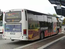 Volvo 8700 der Oppermann Transporte aus Deutschland in Sassnitz am 21.10.2017